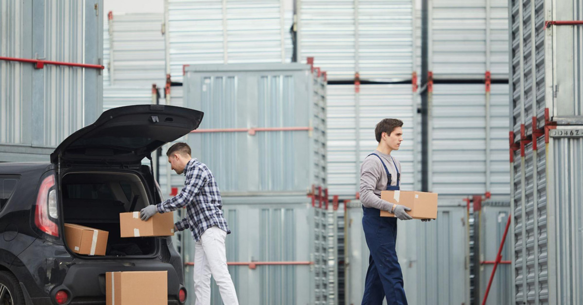 Transitioning Between Seasons: Best Practices for Austin Self Storage Units